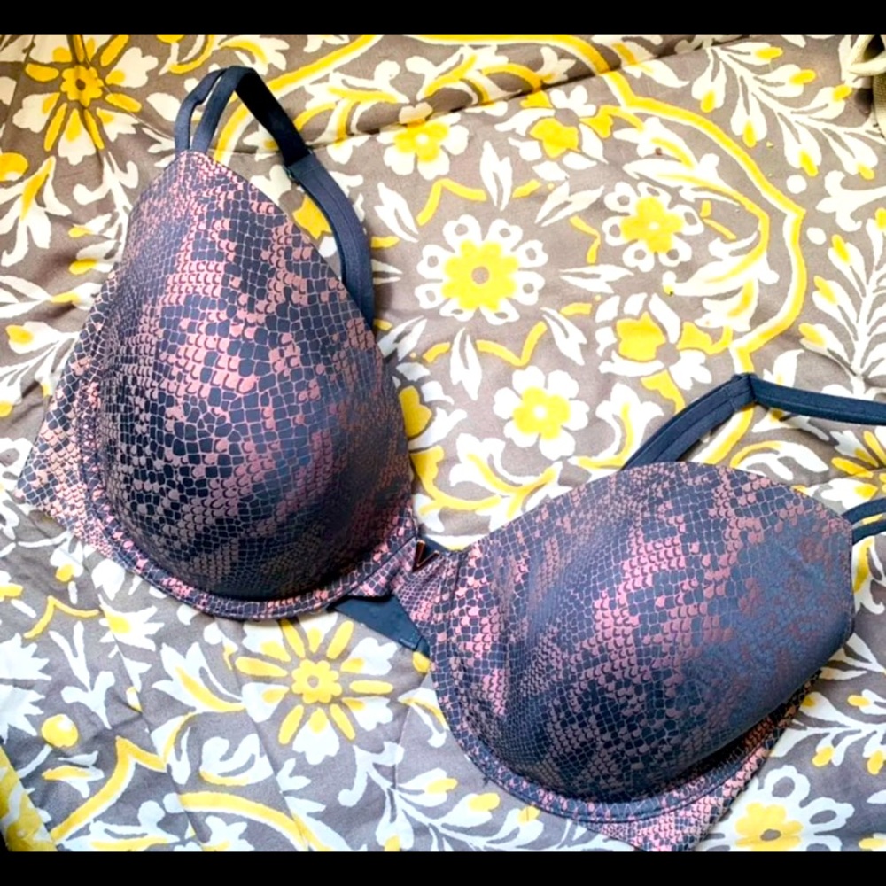 Victoria secret bra